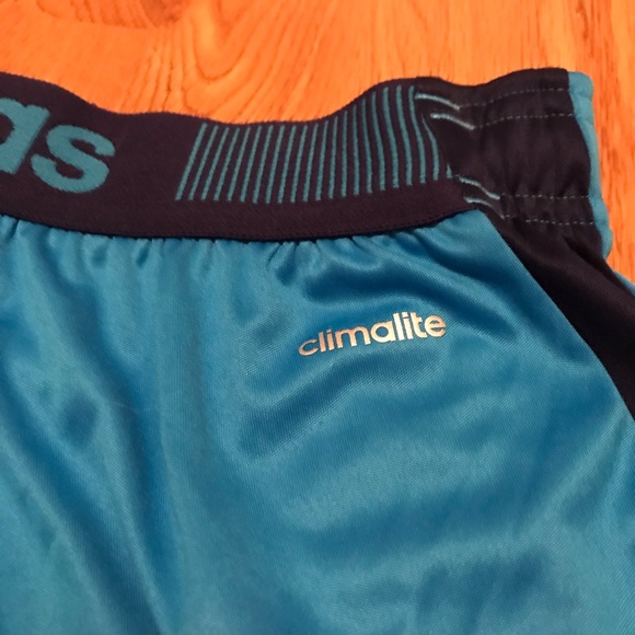 Sold ❌Adidas climalite shorts NWT! Men’s Medium - Picture 5 of 6